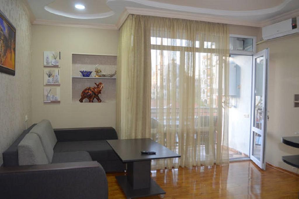 Квартира У Старого Бульвара Batumi Exterior foto